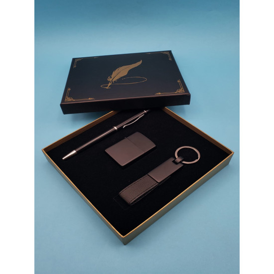 Toptan Anahtarlık Çakmak ve Siyah Tükenmez Kalem 